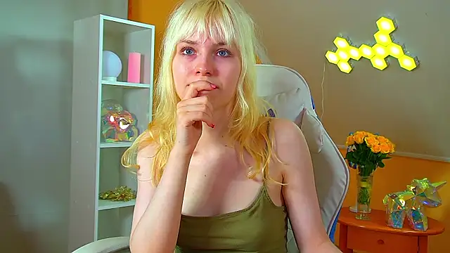 HannahHollis' Live XXX Chat