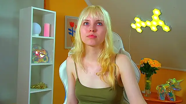 Živý XXX chat HannahHollis