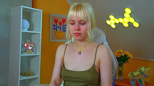 HannahHollisn Live XXX chat