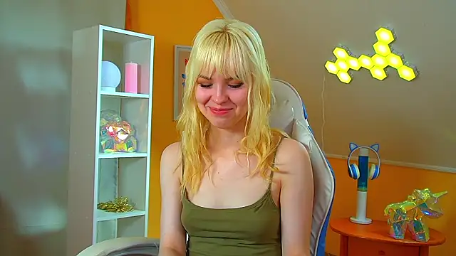 HannahHollis' Live XXX Chat