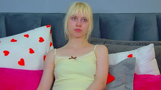 دردشة HannahHollis الجنسية المباشرة