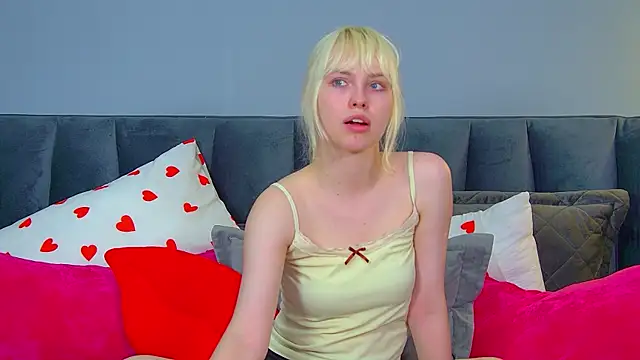 HannahHollis XXX чат на живо