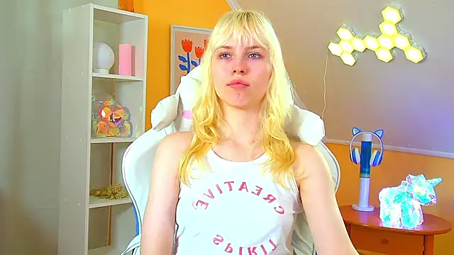 HannahHollis 网络视讯表演