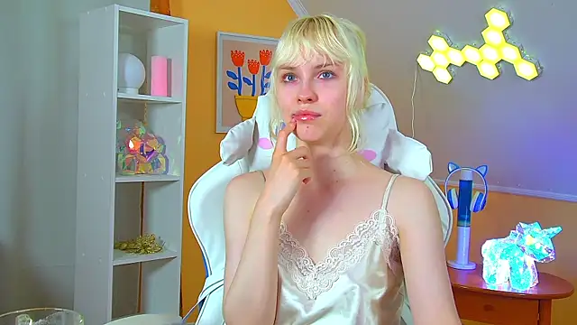HannahHollis 即時 XXX 聊天