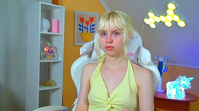 Chat +18 de HannahHollis ao vivo
