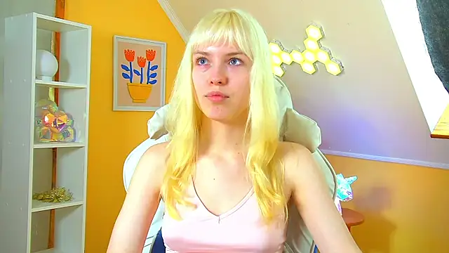 Živý XXX chat HannahHollis