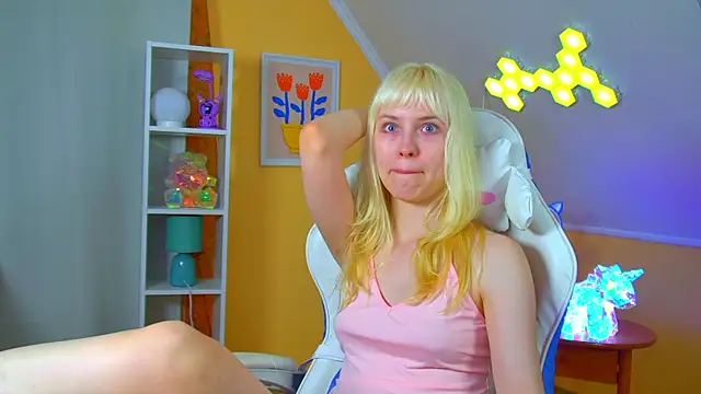 Živý XXX chat HannahHollis