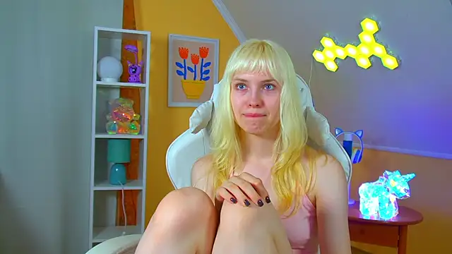 Chatroom XXX en direct de HannahHollis