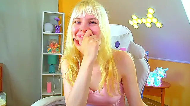 Živý XXX chat HannahHollis