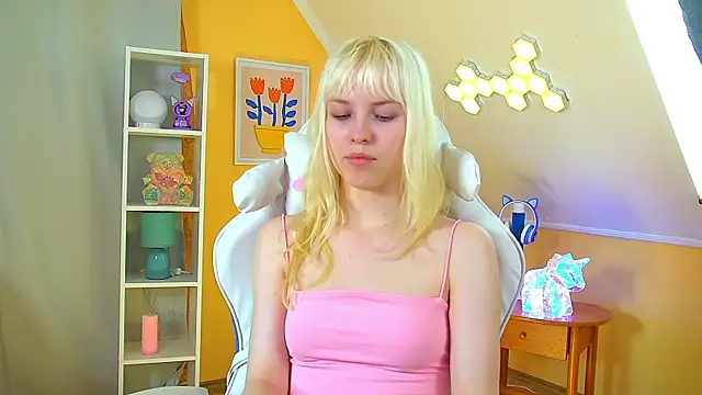 Chat +18 de HannahHollis ao vivo