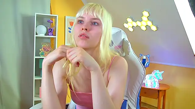HannahHollis' Live XXX Chat