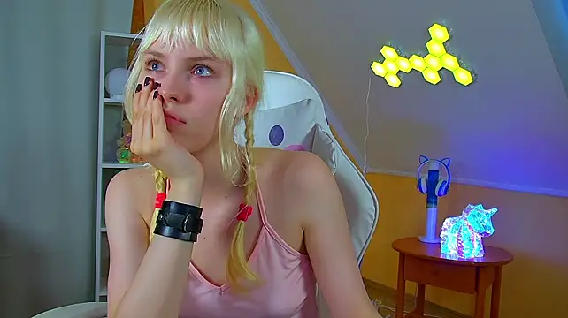 HannahHollis Chat XXX in diretta