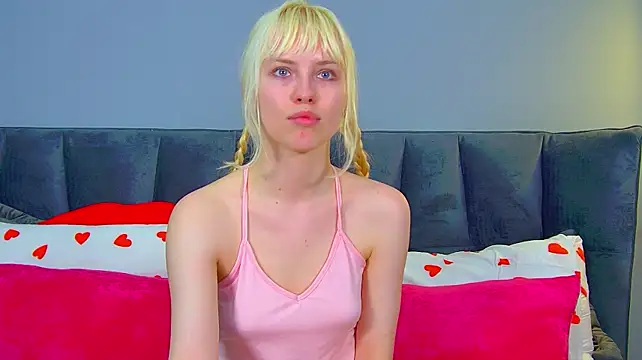 HannahHollis Adlı Modelin Web Kamerası Şovu