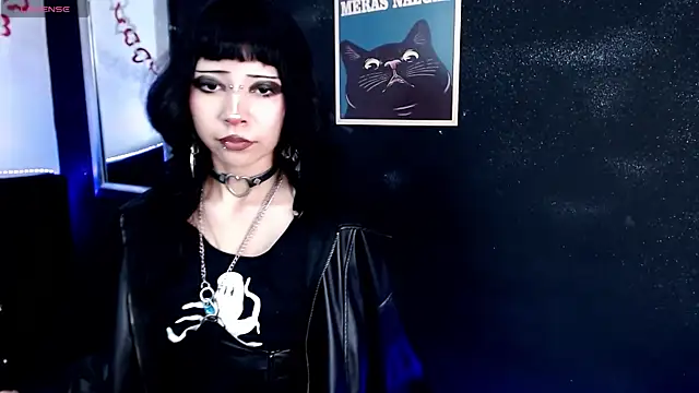 KiomyVamp's Webcam Show