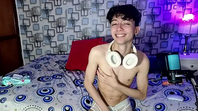 Twink_Sebas7のウェブカメラショー