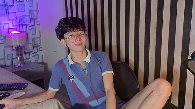 Show de webcam de Twink_Sebas7