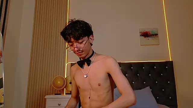 Twink_Sebas7 Webcam show