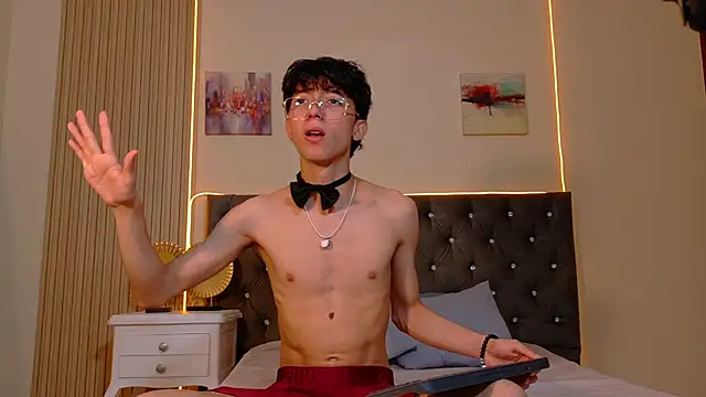 Twink_Sebas7 웹캠 쇼