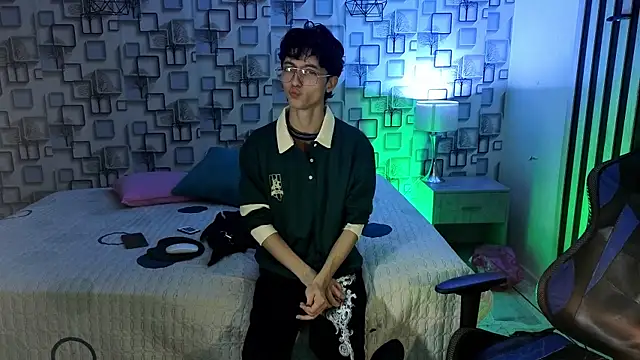 Twink_Sebas7 웹캠 쇼