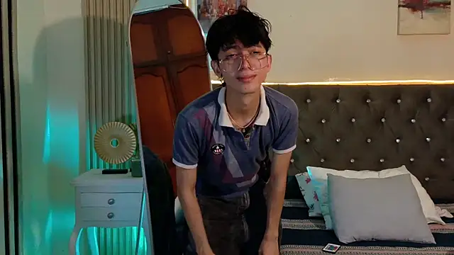 Twink_Sebas7のウェブカメラショー