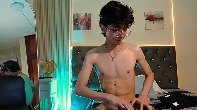 Twink_Sebas7 웹캠 쇼
