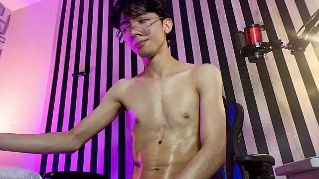 Twink_Sebas7 Webcam show