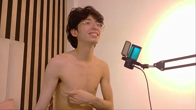 Twink_Sebas7 Webcam-Show