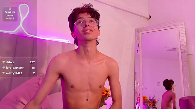 Twink_Sebas7のウェブカメラショー