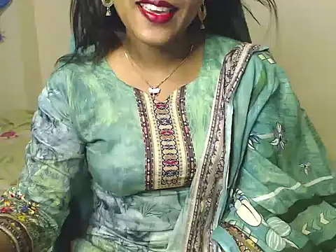 SpicyHoneey Show Webcam