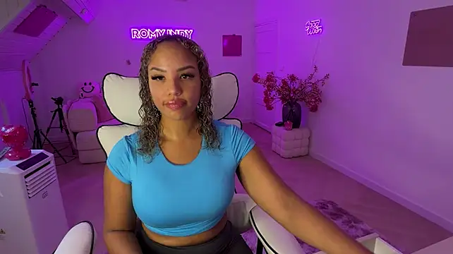 RomyIndyXXX – webcam-show