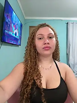 Show de sophiiahot na webcam