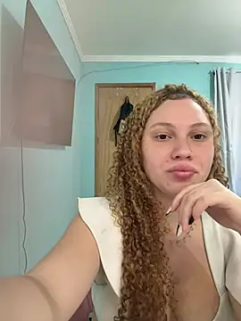 Show de sophiiahot na webcam