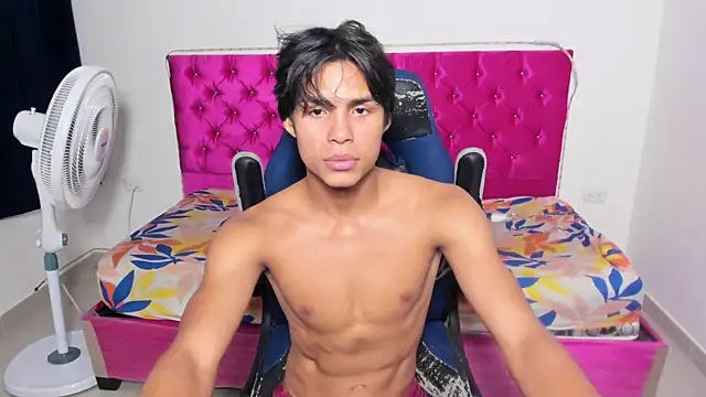 skinny_sam Pertunjukan Webcam