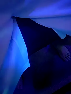 chronic_vibez's Webcam Show