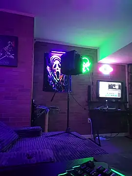 chronic_vibez – webcam-show