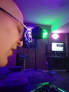 chronic_vibez webcam show