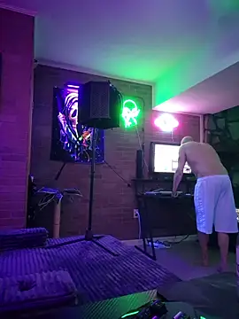 โชว์เว็บแคมของ chronic_vibez
