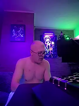 chronic_vibez's Live XXX Chat