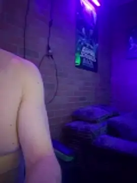 chronic_vibez – webcam-show