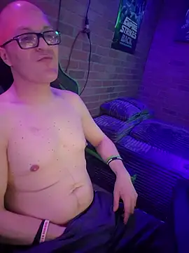 chronic_vibez Show in webcam