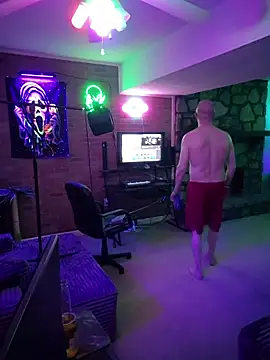 Pokazy przed kamerką – chronic_vibez
