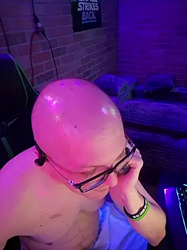 chronic_vibez Show in webcam