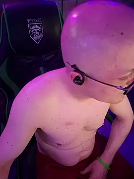 chronic_vibez's Webcam Show