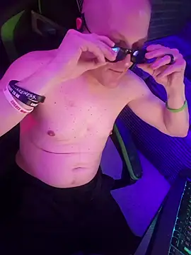 chronic_vibezn Webbikameraesitys
