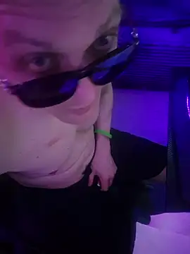 عرض كام chronic_vibez