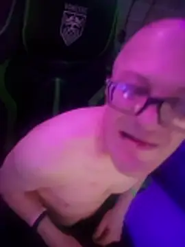 chronic_vibez's Webcam Show