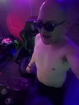 chronic_vibez Show in webcam