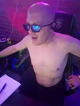 chronic_vibez's Webcam Show