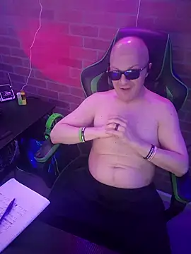 chronic_vibez Show in webcam