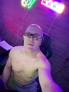 chronic_vibez Show in webcam
